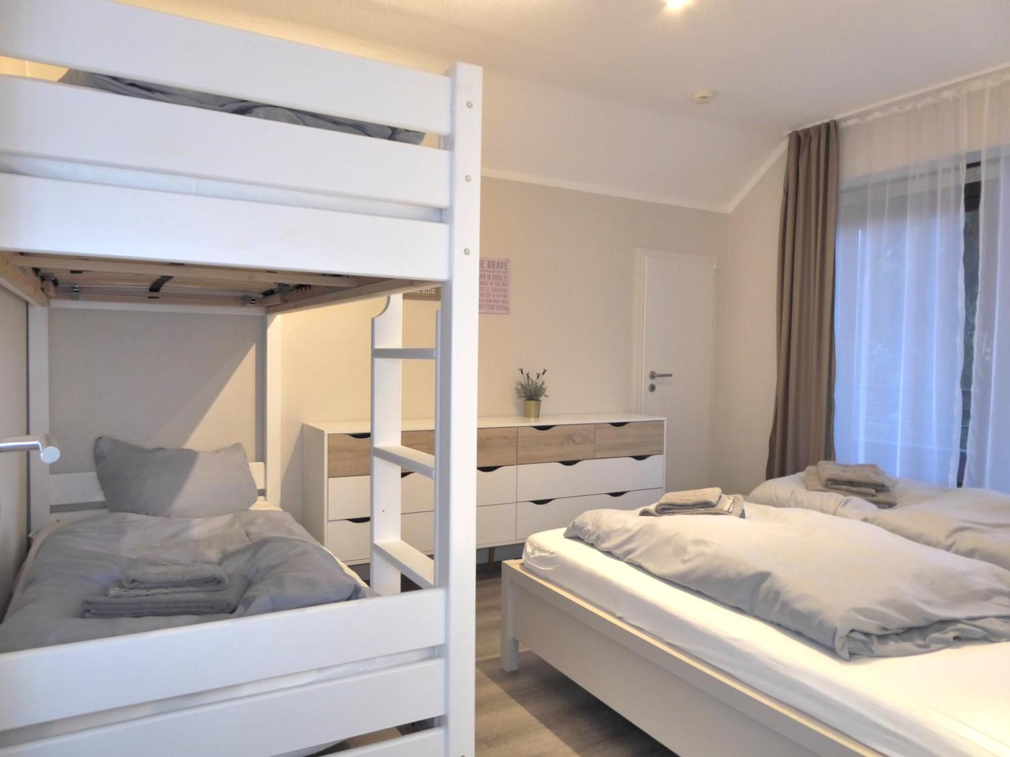 Family Star Winterberg Ferienwohnung 6 Pers Wifi Pool Near Bikepark Buitenkant foto