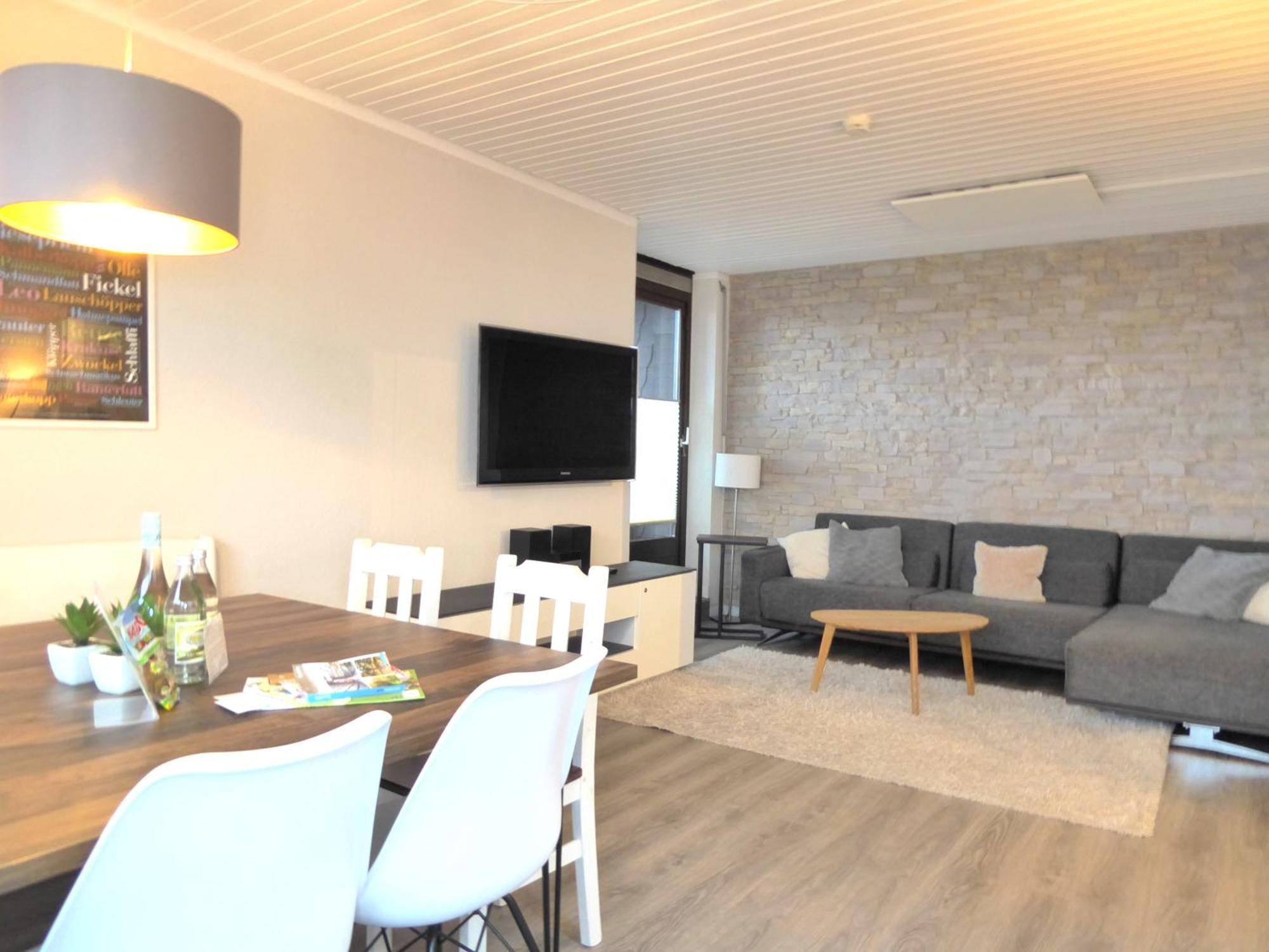 Family Star Winterberg Ferienwohnung 6 Pers Wifi Pool Near Bikepark Buitenkant foto
